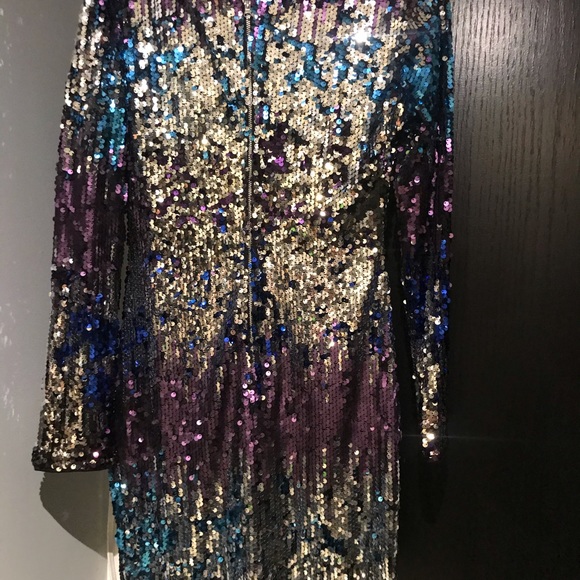 TFNC London sequin Dress - Picture 4 of 8